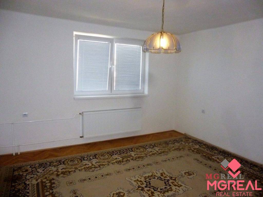 Podnikanie - bývanie - 2x dom Topoľčany - 16