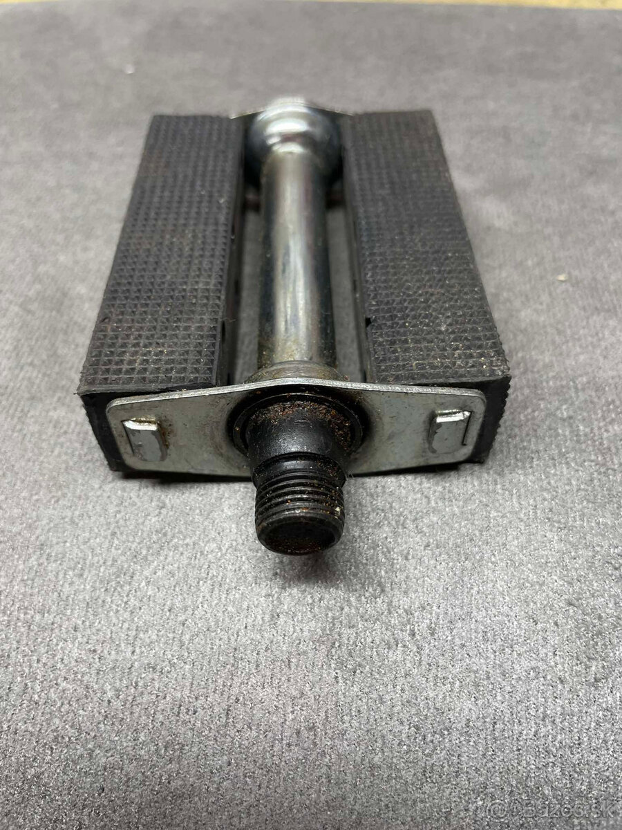 Predám - nový - BUBON s Hriadeľou - na babettu 215 - - 16