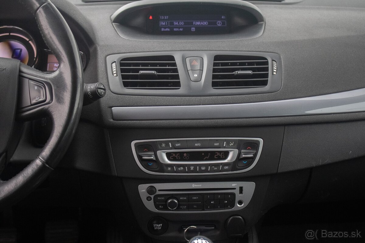 Renault Mégane Grandtour 1.2 TCe Limited 1. majiteľ - 16