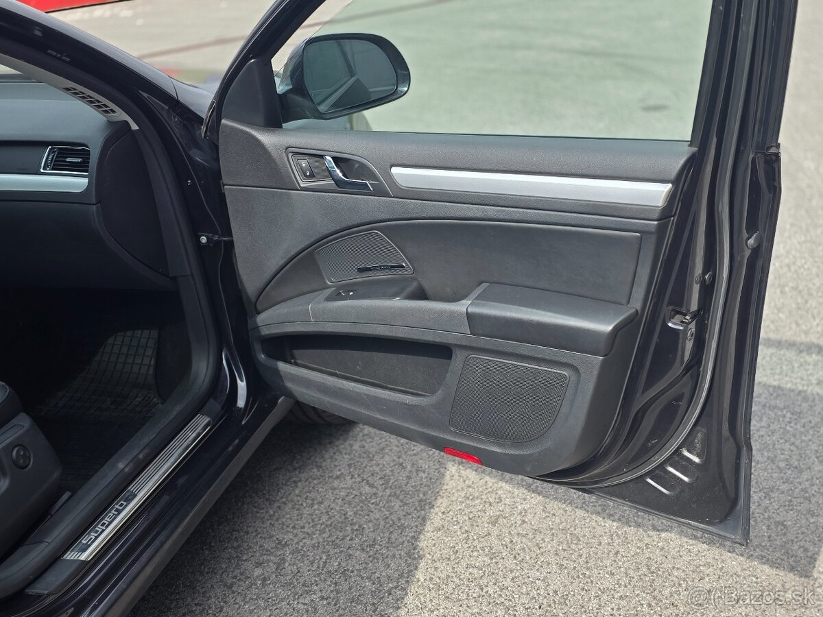 Predám Škoda superb combi 2.0, 125kw - 16