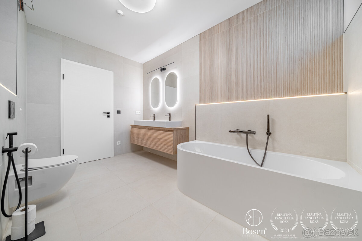 Bosen Realicity / Prenájom 5 izbový Rodinný dom Wolfsthal/ R - 16