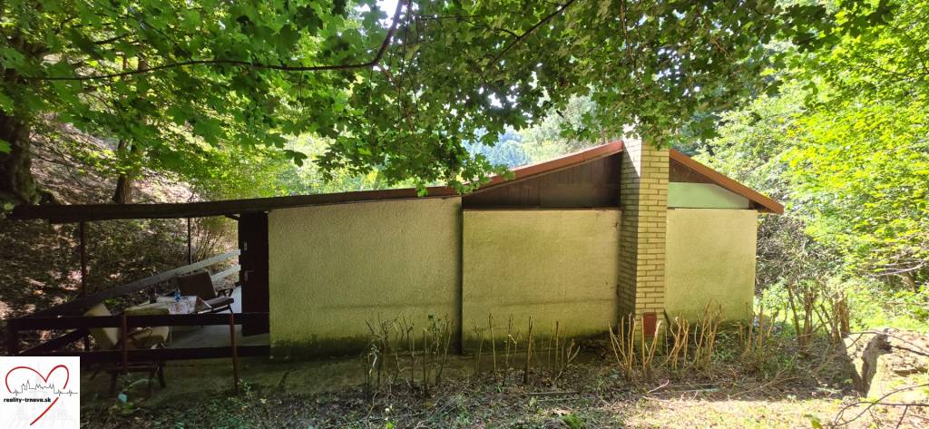 Murovaná chata pod lesom, Píla - 16