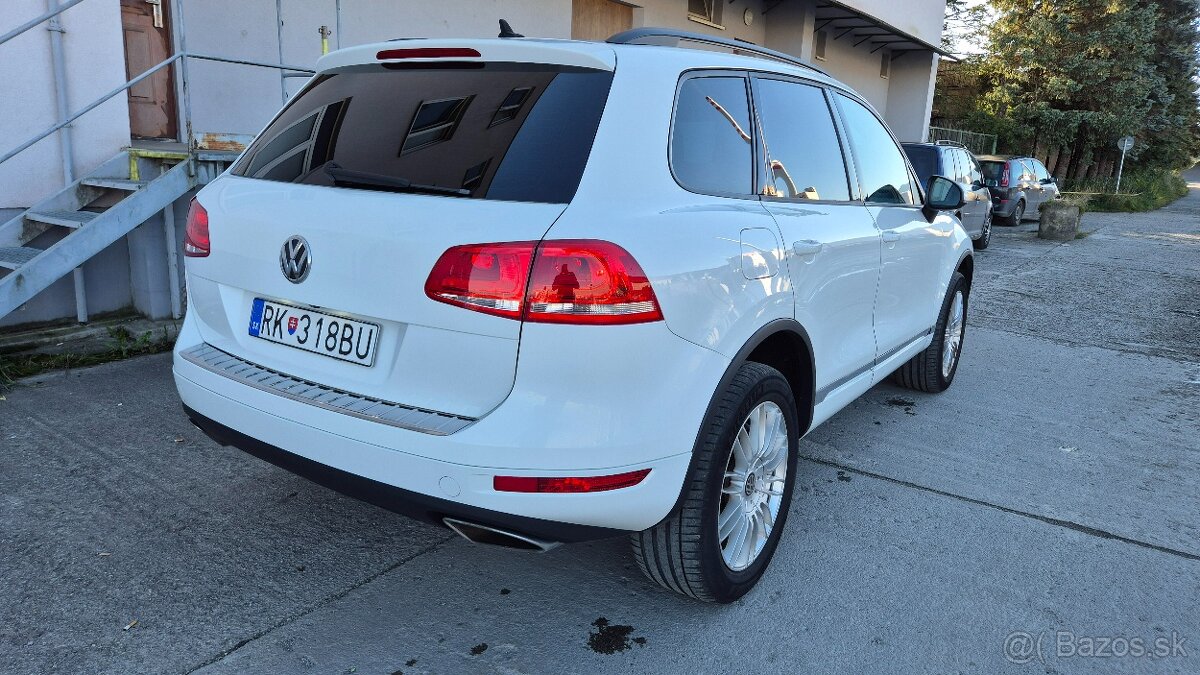 Volkswagen Touareg II 3.0 V6 TDI 240k BMT Premium 4XMOTION - 16