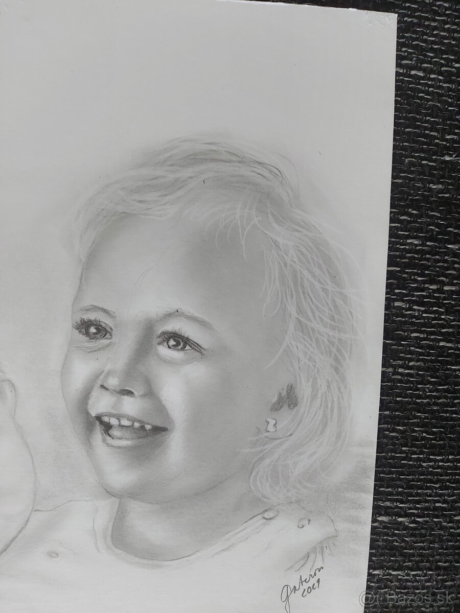 Kreslenier realistických portretov podľa fotogragie - 16