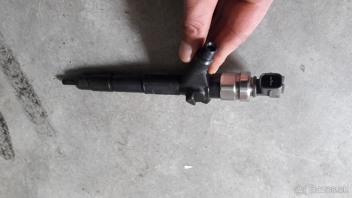 Vstrekovač - Predám trysky – vstreky na JCB, Fermec, Terex. - 16