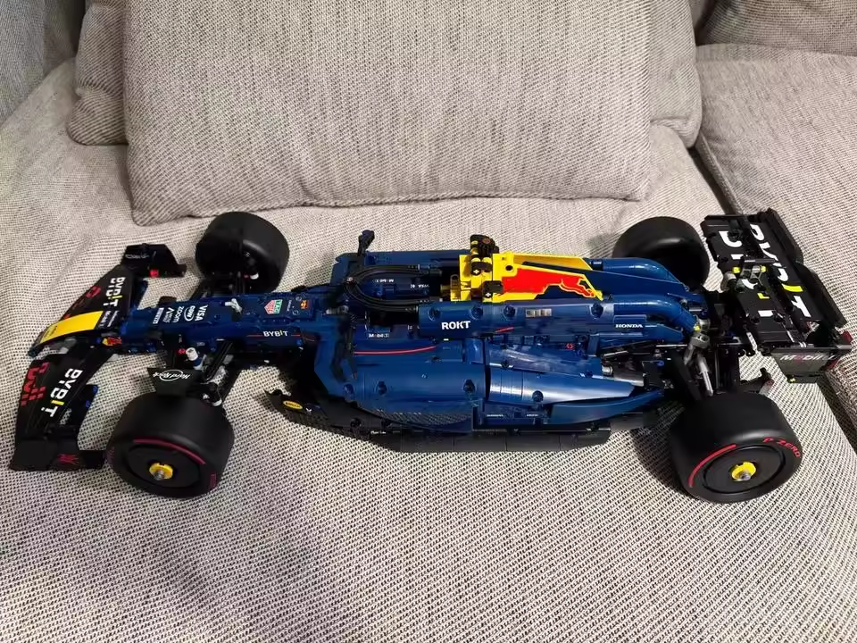 Nové neotvorené zavodne formule F1 LEGO stavebnice - 16