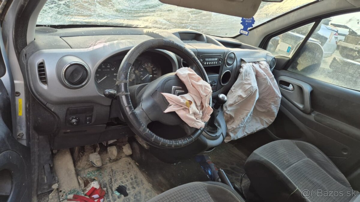 Citroen Berlingo Tepee 1,6HDI 68kw kód : 9H06 - 16