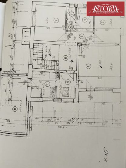 rodinný dom s 2 garážami - Martin - Stráne - 16