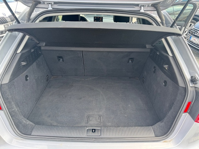 Audi A3 2.0 TDI Ambition quattro AKONTACIA OD 0% - 16