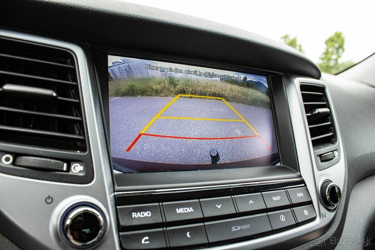 Hyundai Tucson 1.7 CRDi Style M6 - 16