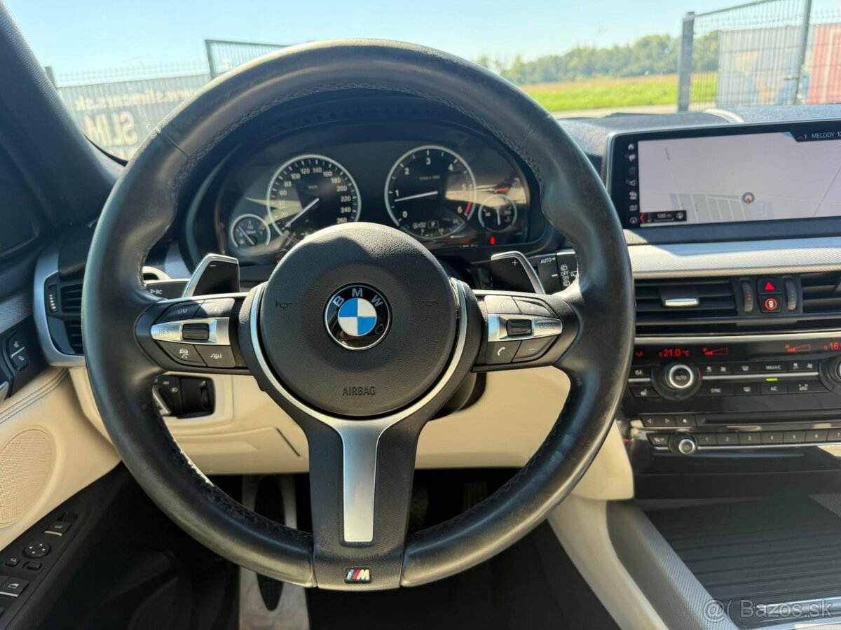 BMW X5 xDrive30d A/T M-Packet - 16