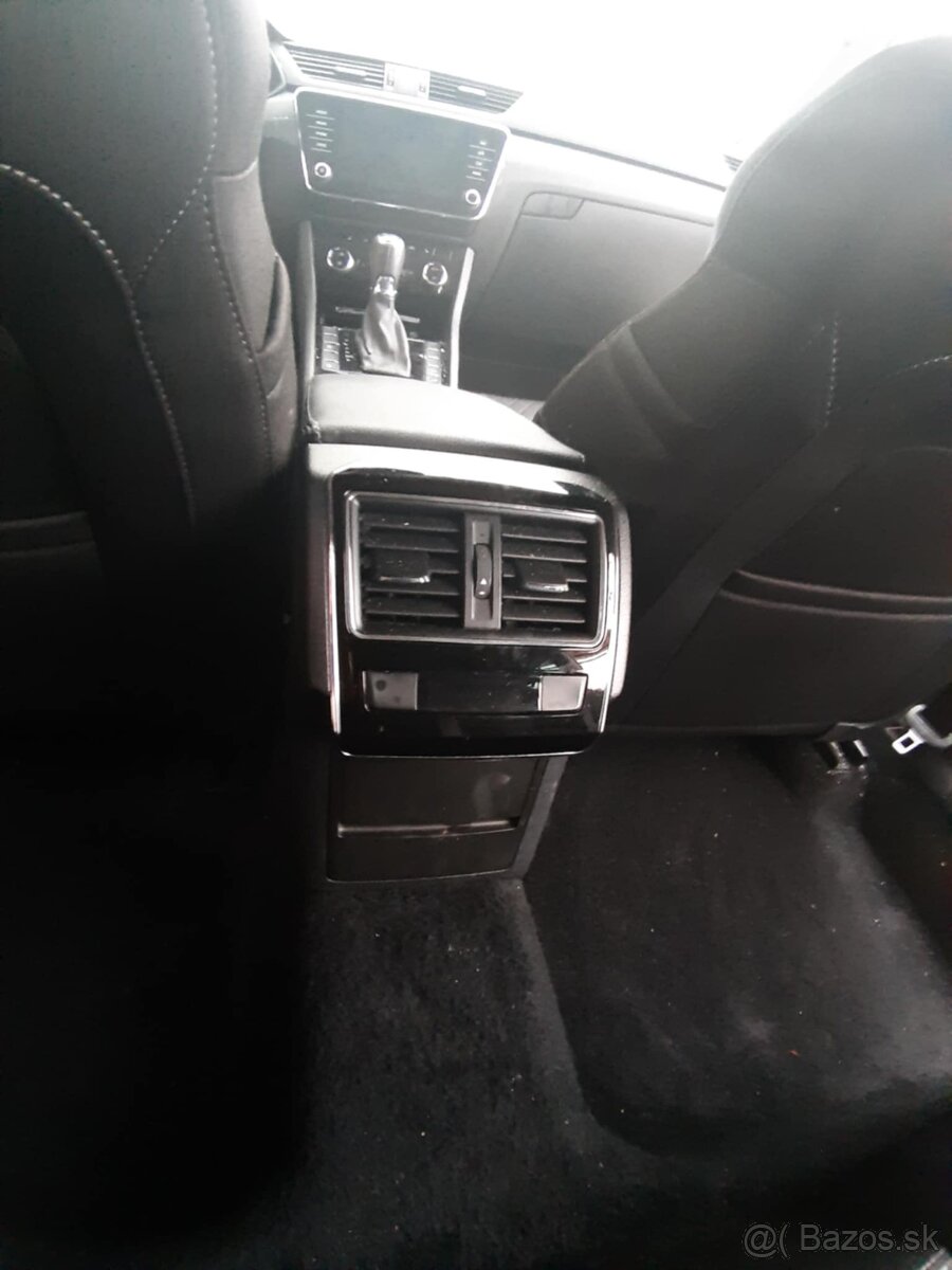 Škoda Superb combi 2,0TDi 140kw - 16