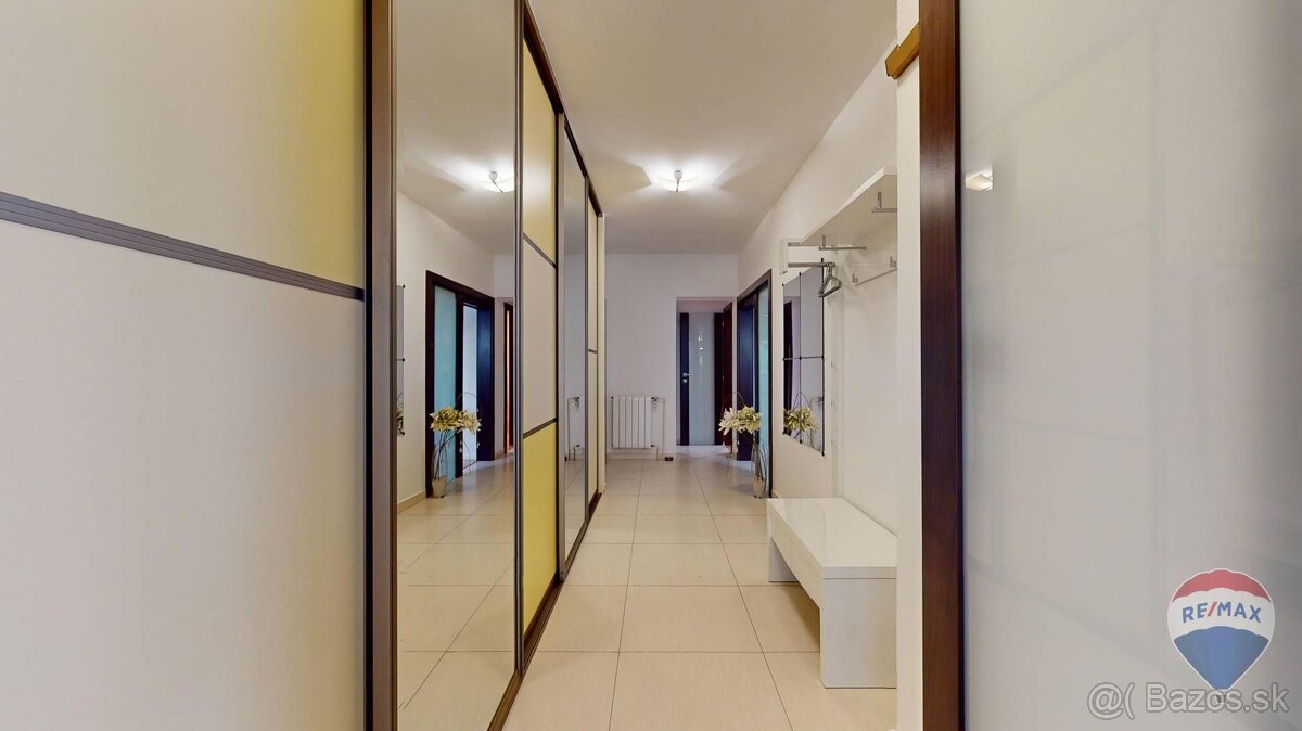 REZERVOVANÉ Na predaj veľkometrážny 5i exkluzívny byt s ter - 16