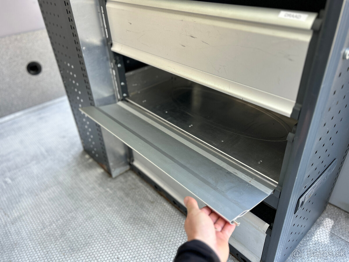 Renault Trafic - regálový systém BOTT, odpočet DPH - 16