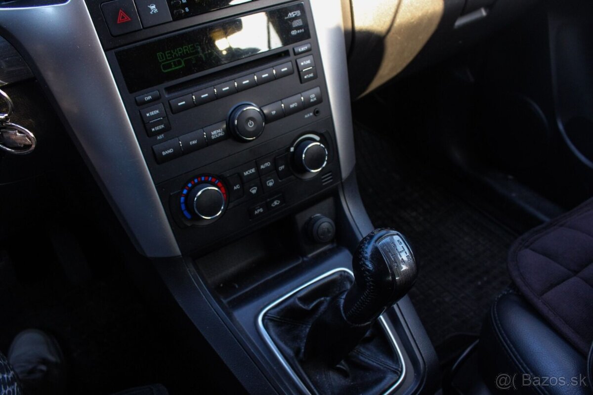 Chevrolet Captiva 2.0 VCDI LS 127k 4x4 7m - 16