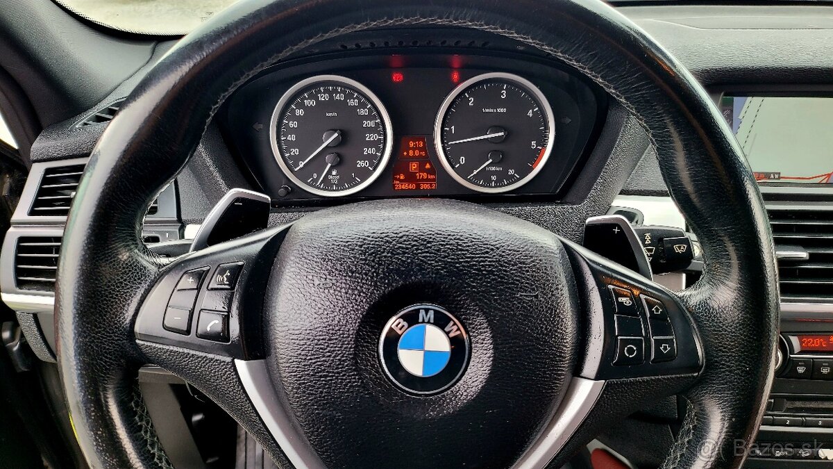 BMW X6 xDrive 30d ,155 kw ,A8 - 16