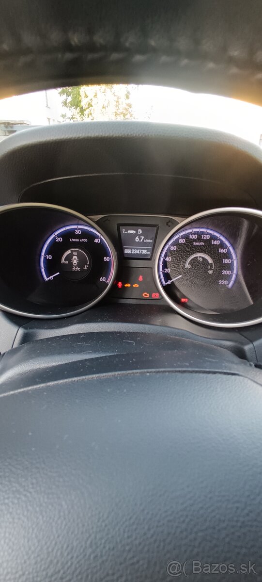 Hyundai ix35 - 16