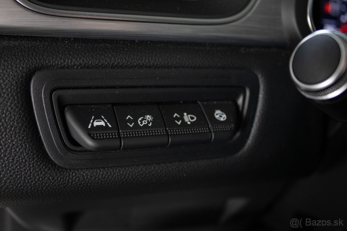 Renault Captur 1.0 TCe 100 Intens - 1.majitel / 8900km - 16