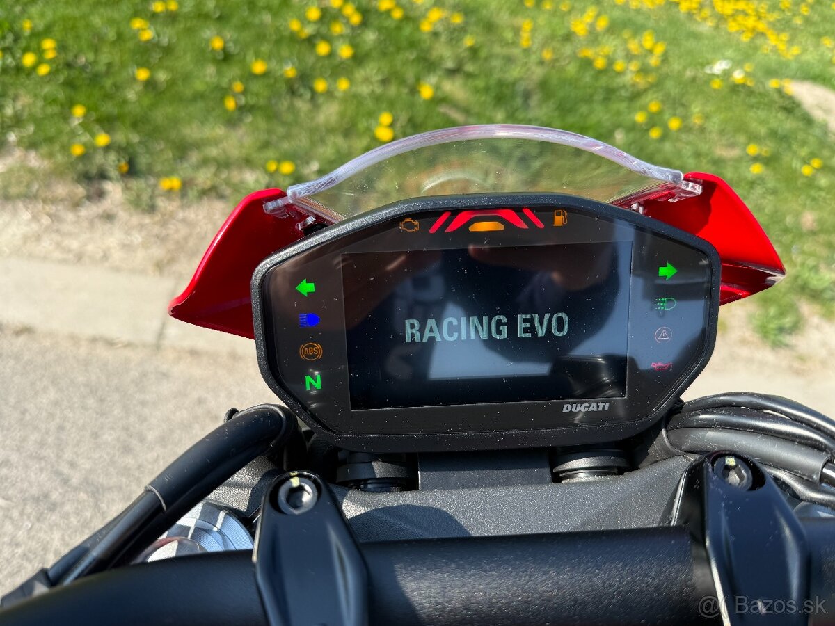 Ducati Monster+ 937 - 16