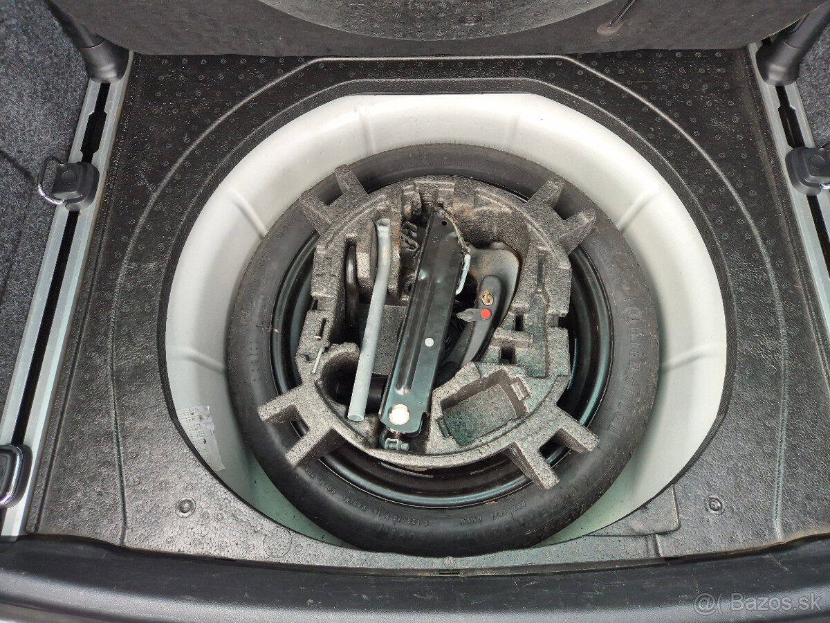 Škoda Superb 3,6 FSi V6 DSG Alcantara Combi TZ 199.999Kč - 16