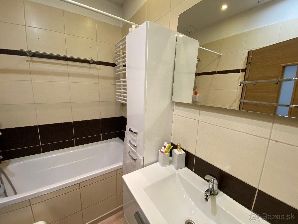 RK EXPRES- na predaj rodinný dom v Handlovej. - 16