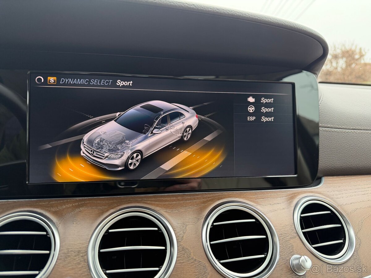 Mercedes Benz E400 D 4Matic - 16