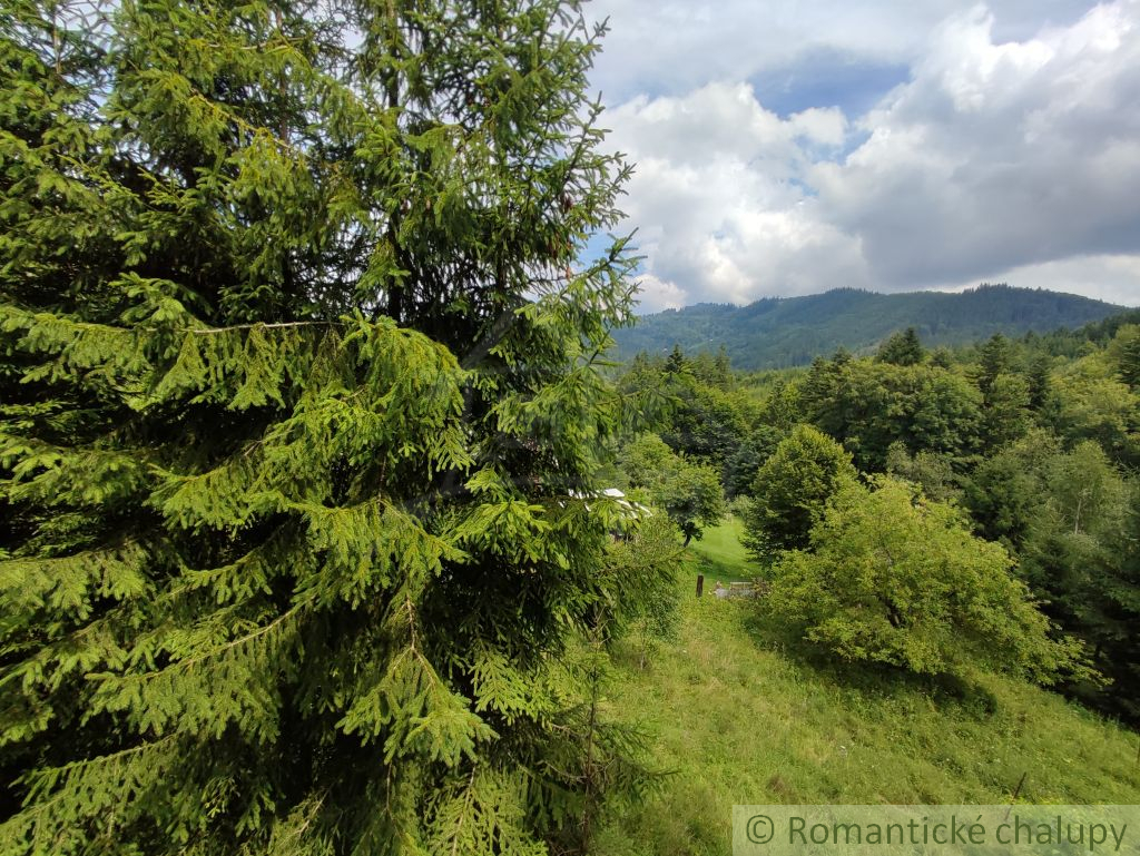 5-izbová chata na polosamote v krásnom horskom prostredí v - 16