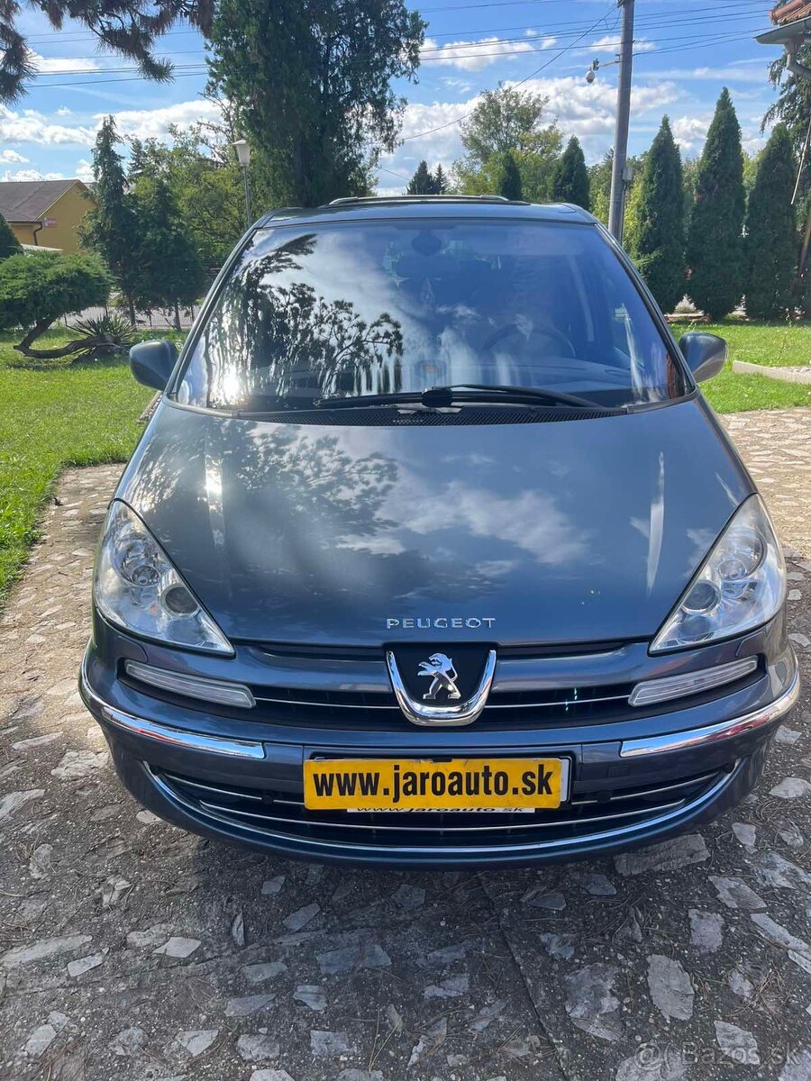 Peugeot 807 2,0HDI AT6 120KW 7M - 16