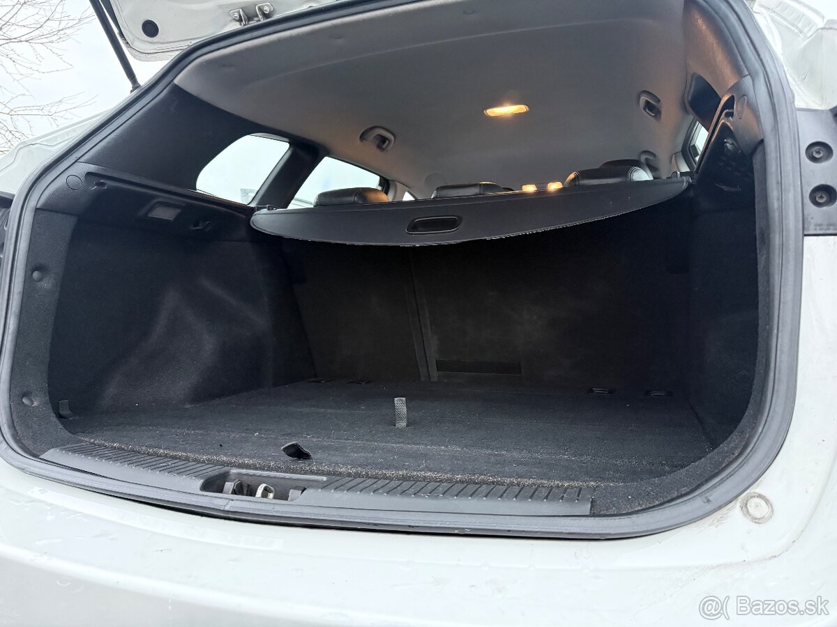 Hyundai i30 1.6Crdi Facelift - 16