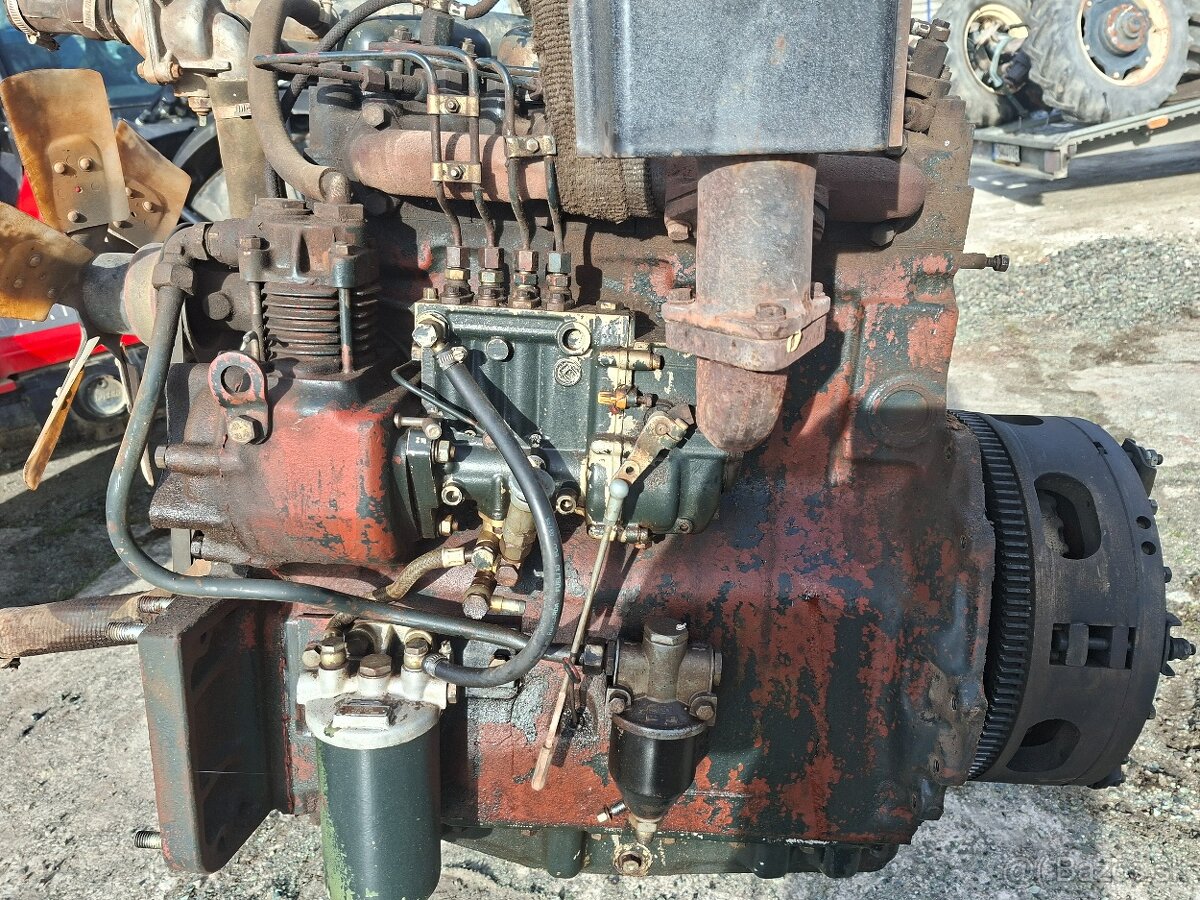 ROZPREDAM TRAKTOR ZETOR 6245,7245 PO CASTIACH,NA DIELY - 16