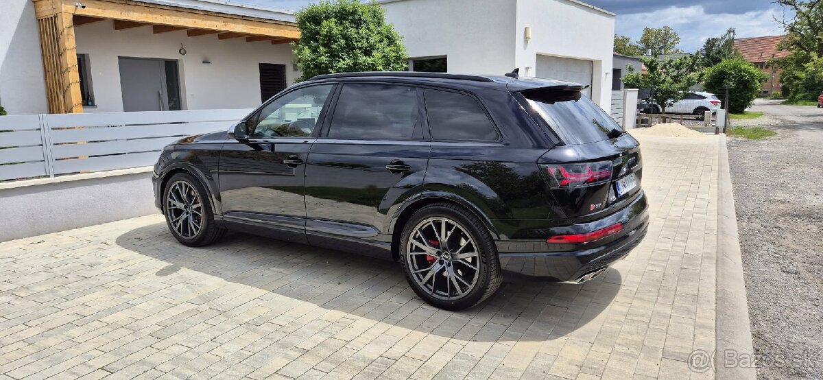 Audi SQ7 - 16