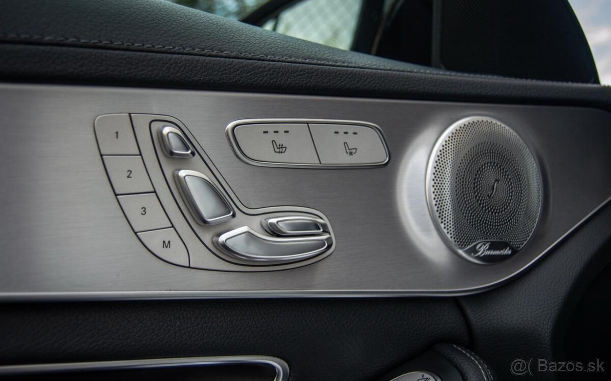Mercedes-Benz C450 AMG - 16