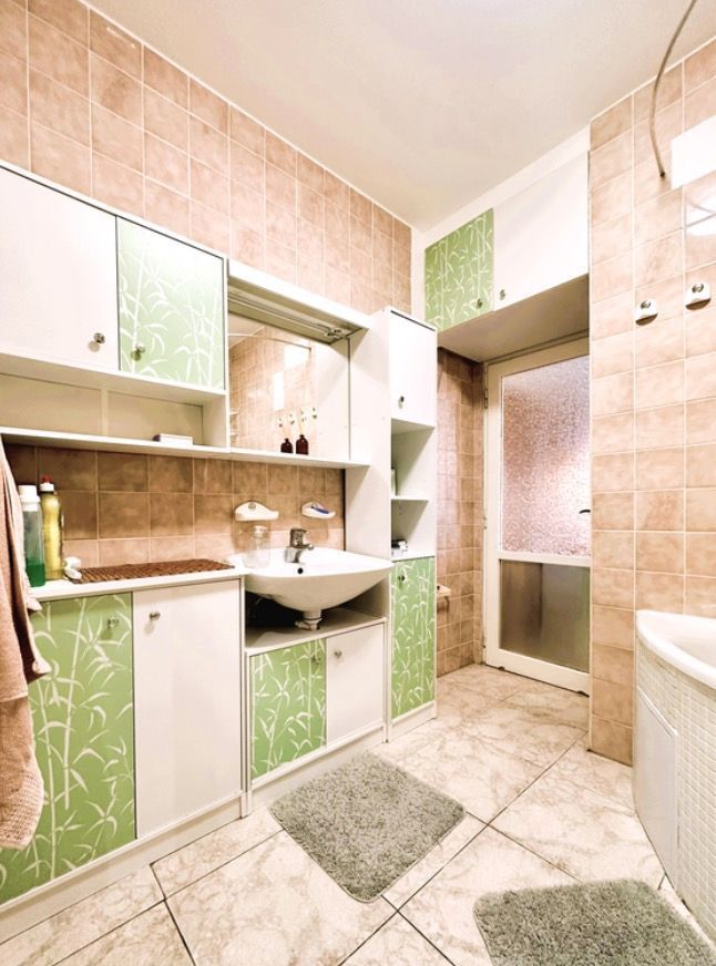 Svetlý 3-izbový byt s loggiou, ul.Ondrejovova, Bratislava II - 16