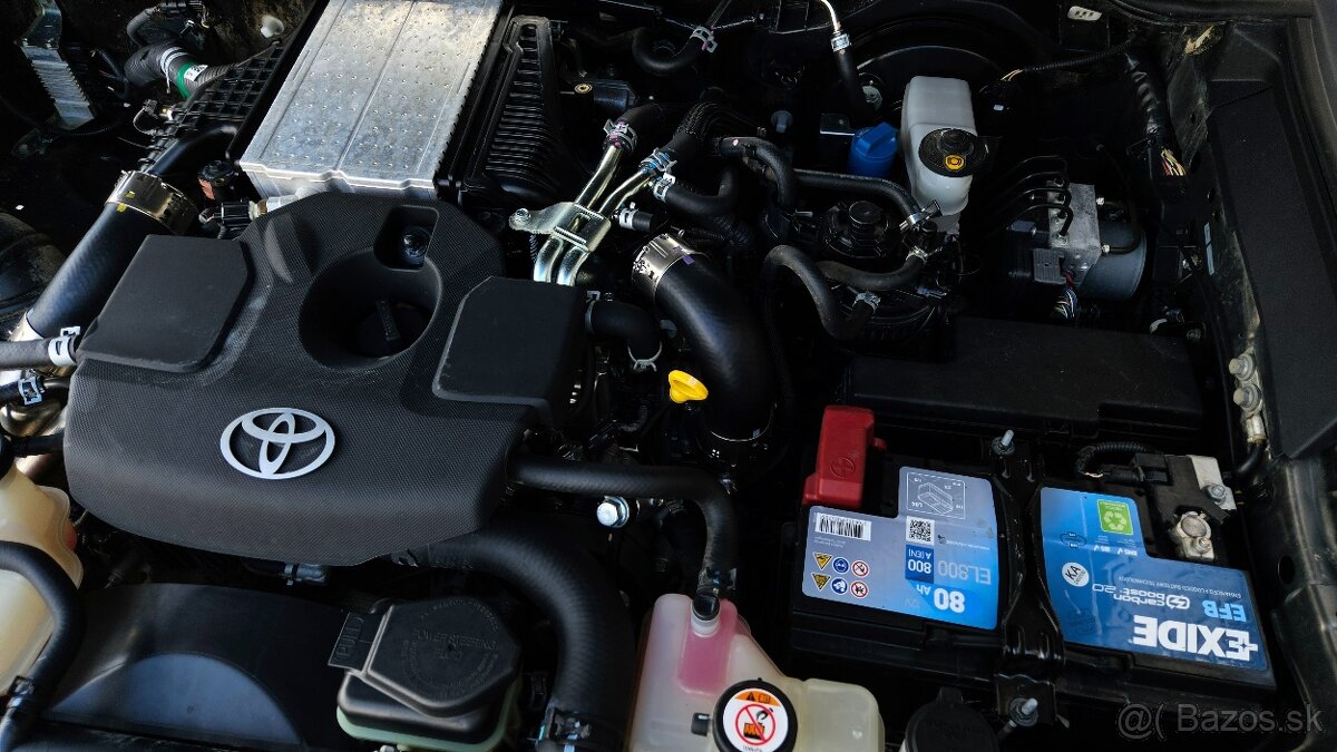 Toyota Hilux DC 2.8 I D-4D Active PLUS 4x4 A/T - 16