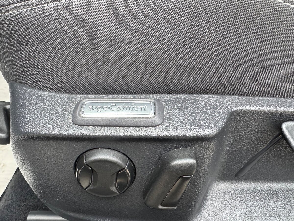 Volkswagen Passat 2.0TDi 110kw M6 - Odpočet DPH - - 16