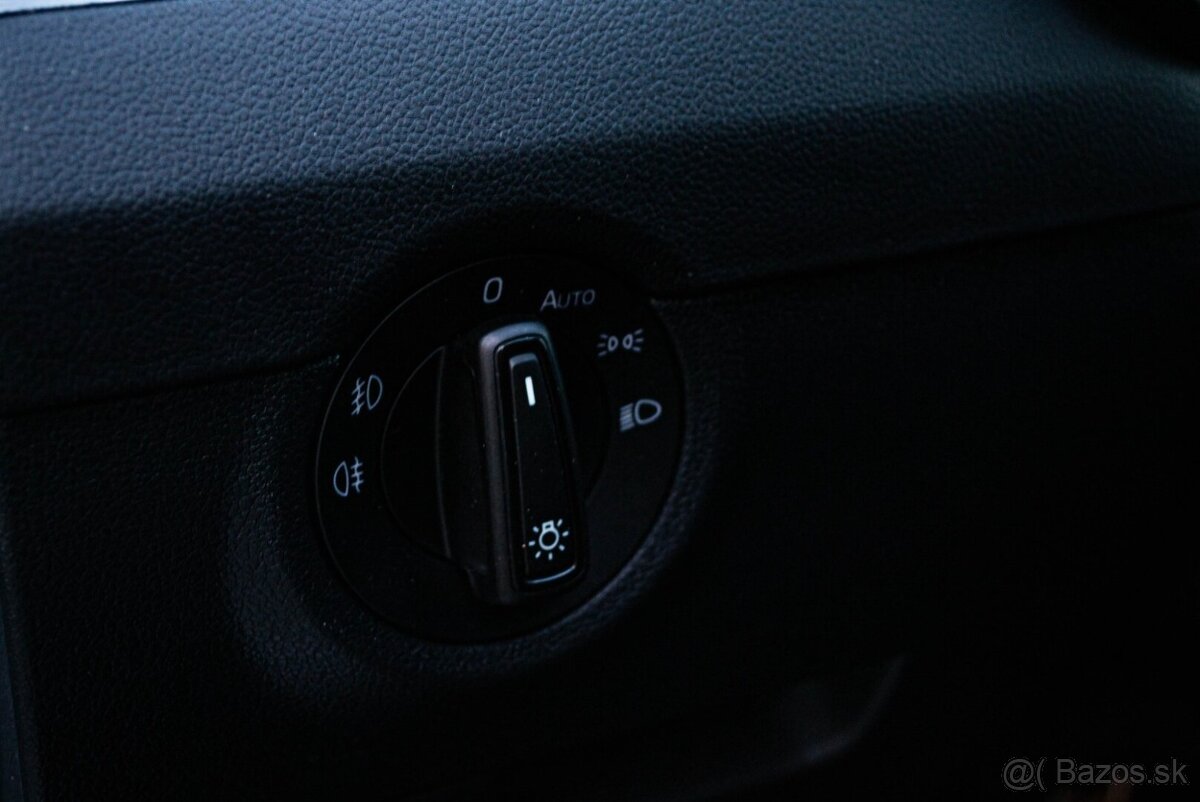 Škoda Octavia Combi 2.0 TDI RS DSG 4x4 - 16