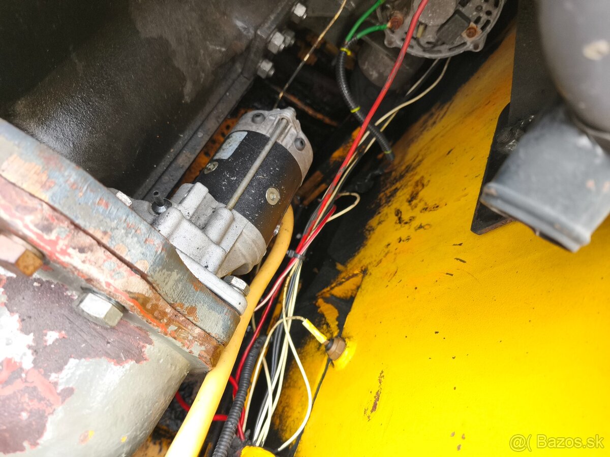 Unc 750 ( locust, unc 060) - 16