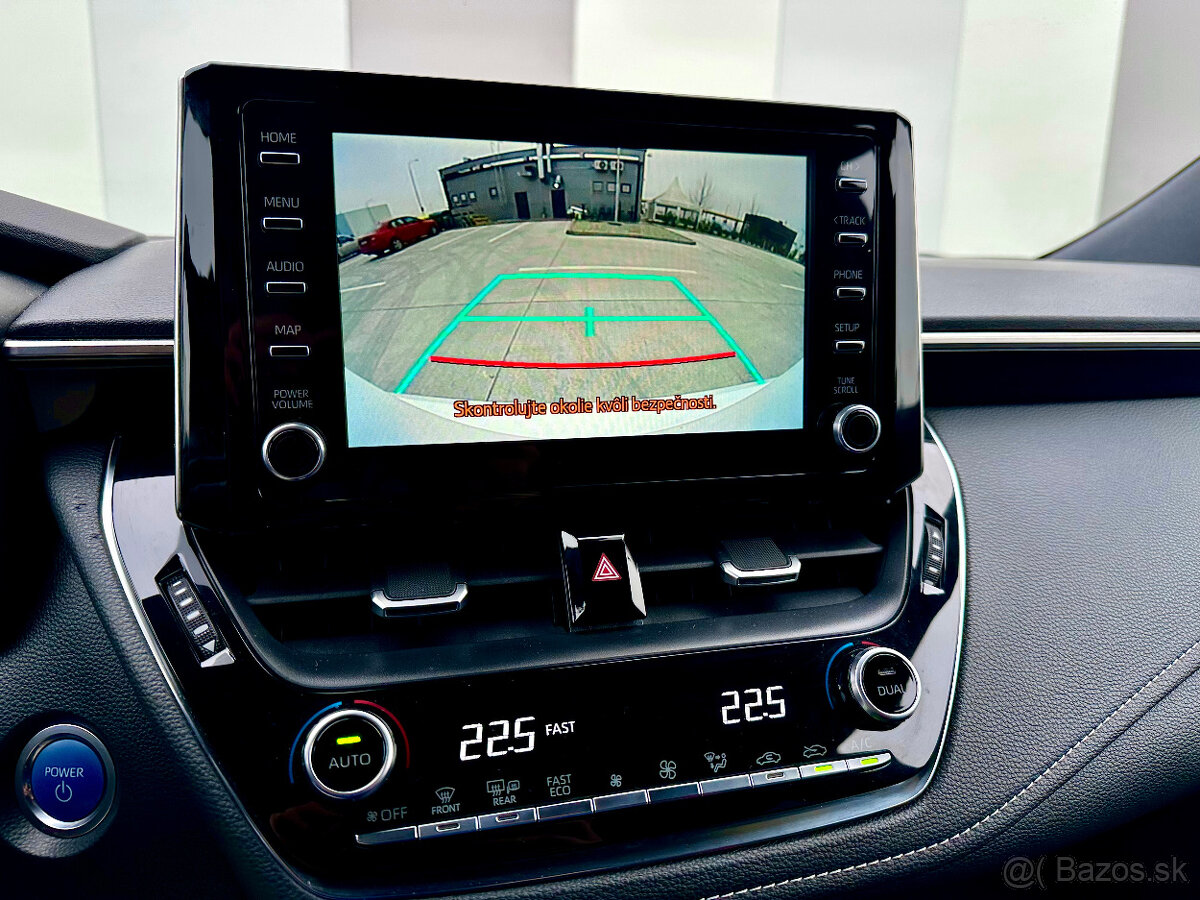 Toyota Corolla 2.0 Hybrid 112kW 2020 - 16