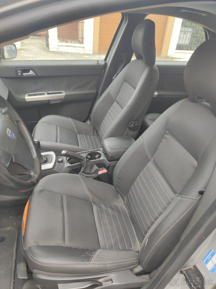 Volvo s40 2.0L diesel - 16