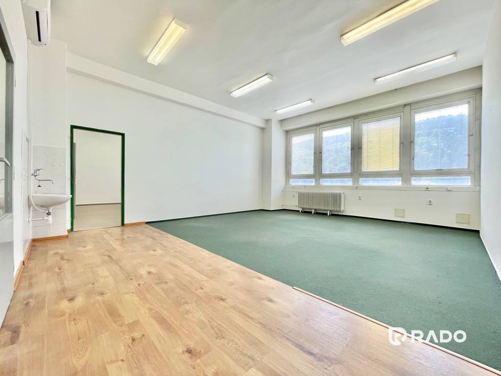 RADO | Kancelárie na prenájom 31m2, budova Fischer TireTech, - 16