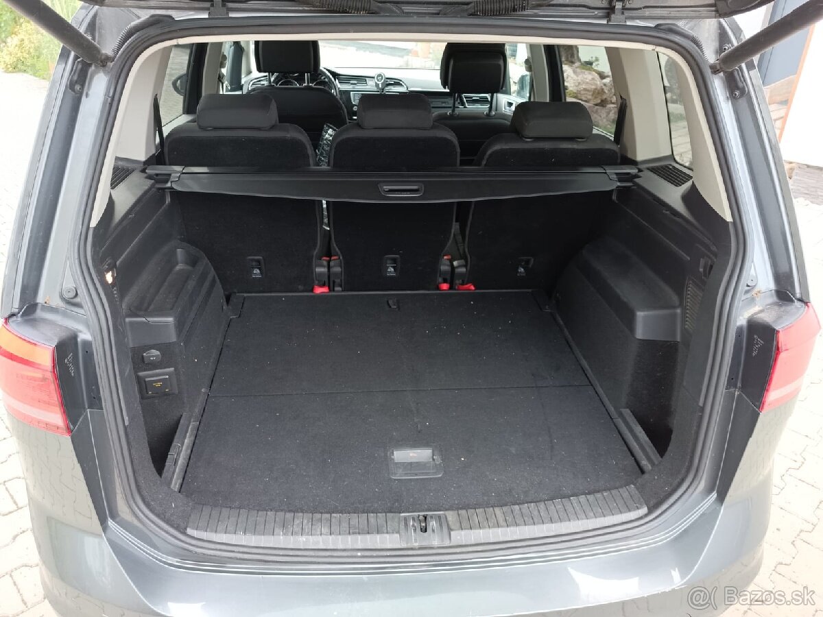 VW TOURAN 1.4TSI DSG - 16