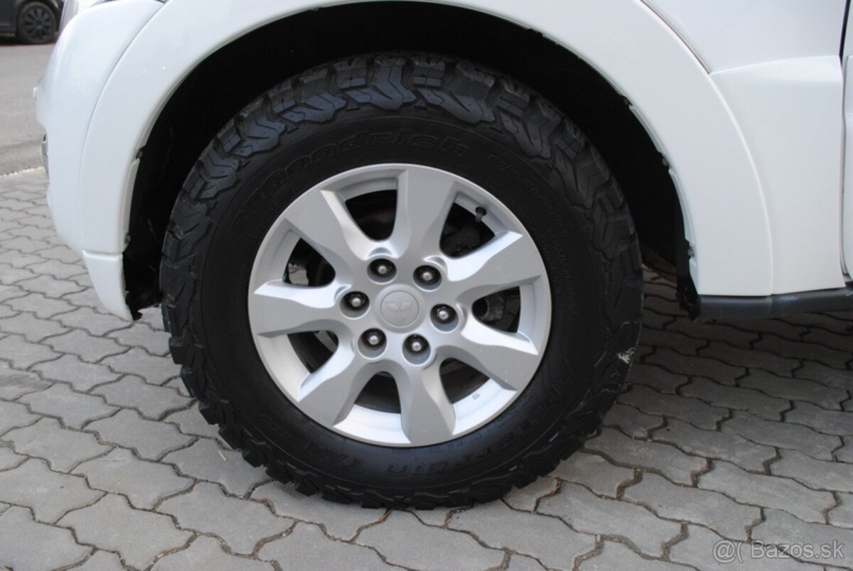 Mitsubishi Pajero 3.2 Diesel - PREDAJ AJ NA SPLÁTKY - 16