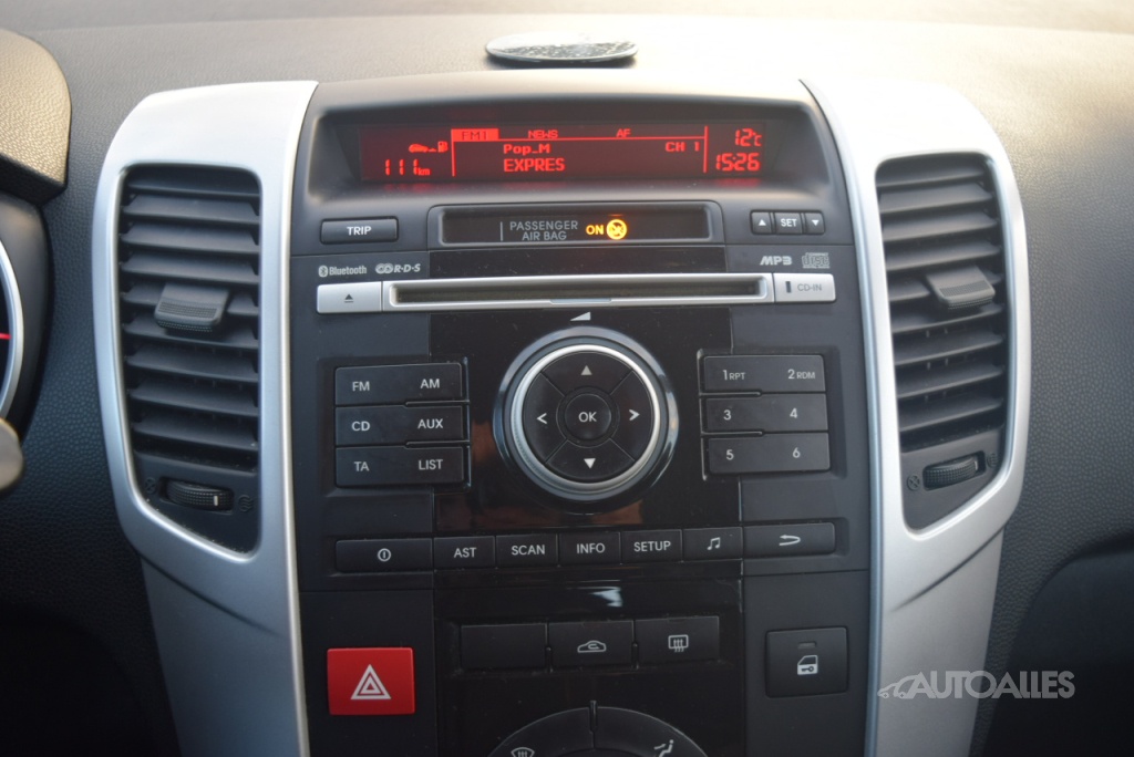 Kia Venga 1,4 i 66 kW - 16