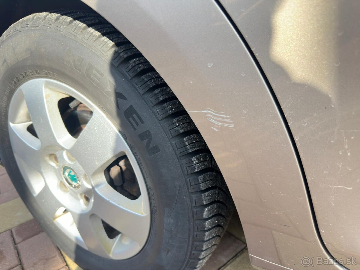 Volkswagen Touran 1.6 TDi - 16