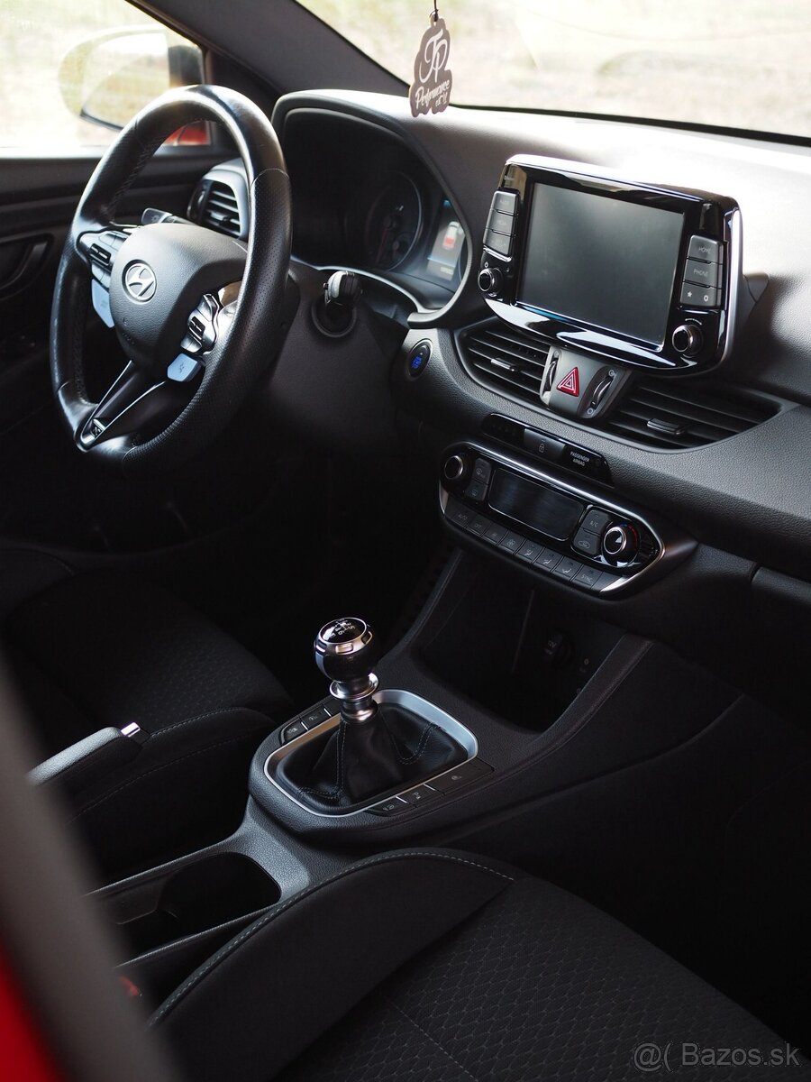 HYUNDAI I30 N PERFORMANCE - 16