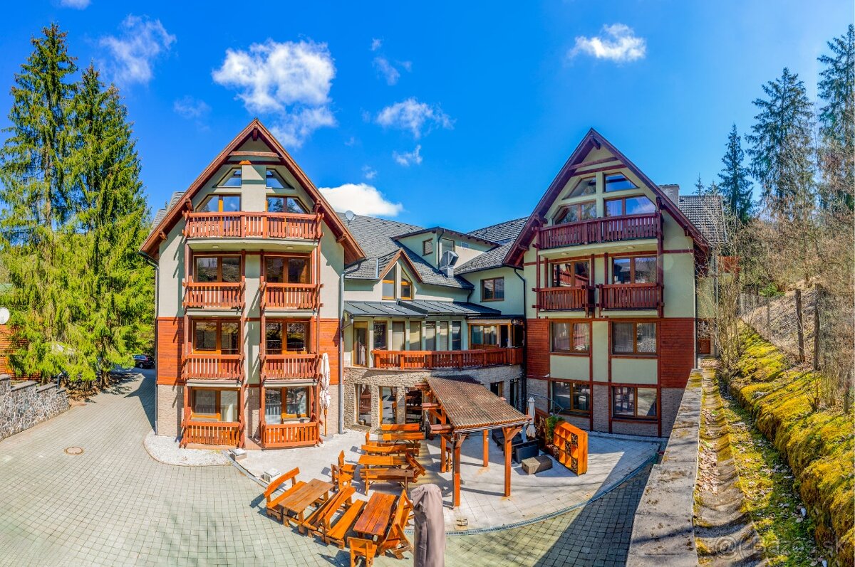 Priestranný mezonetový Apartmán s 3 miestnosťami - 16