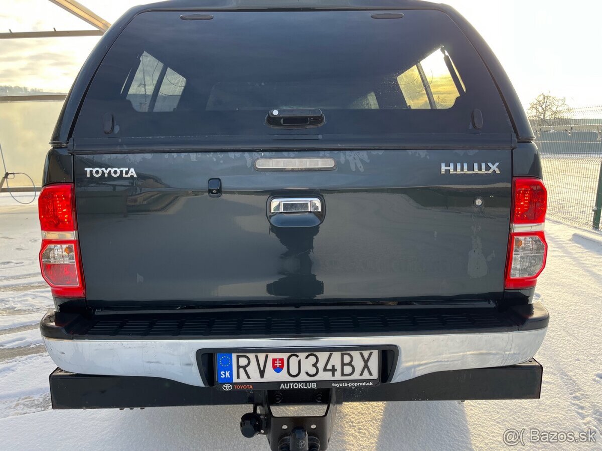 Toyota Hilux - 16