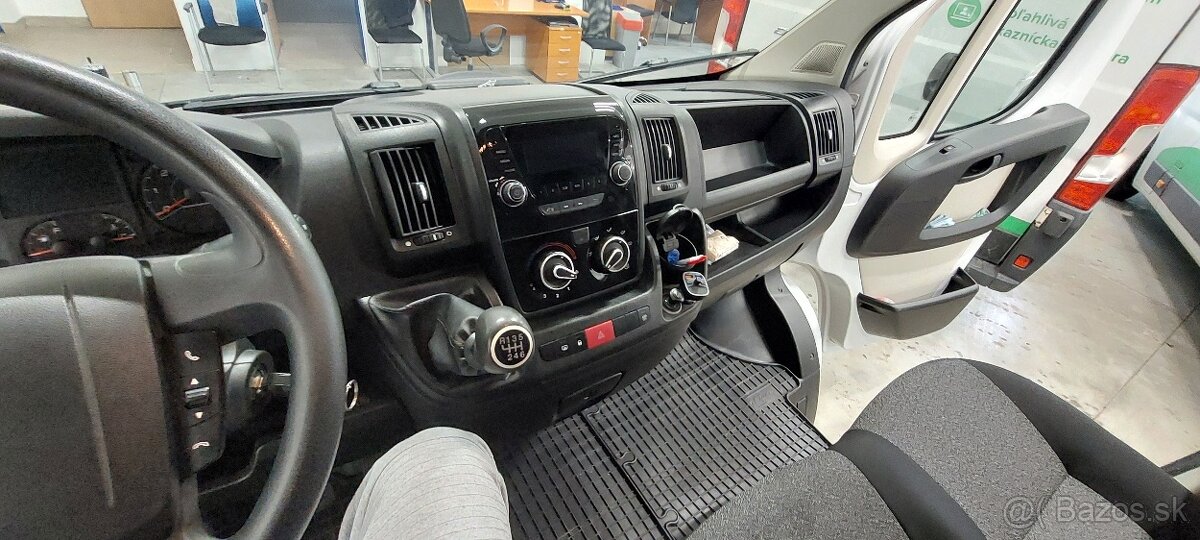 Fiat Ducato izoterma 2.3 110KW - 16