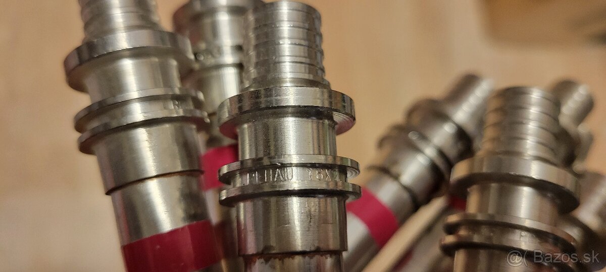 Predam REHAU pripojovacie garnitúry - 16