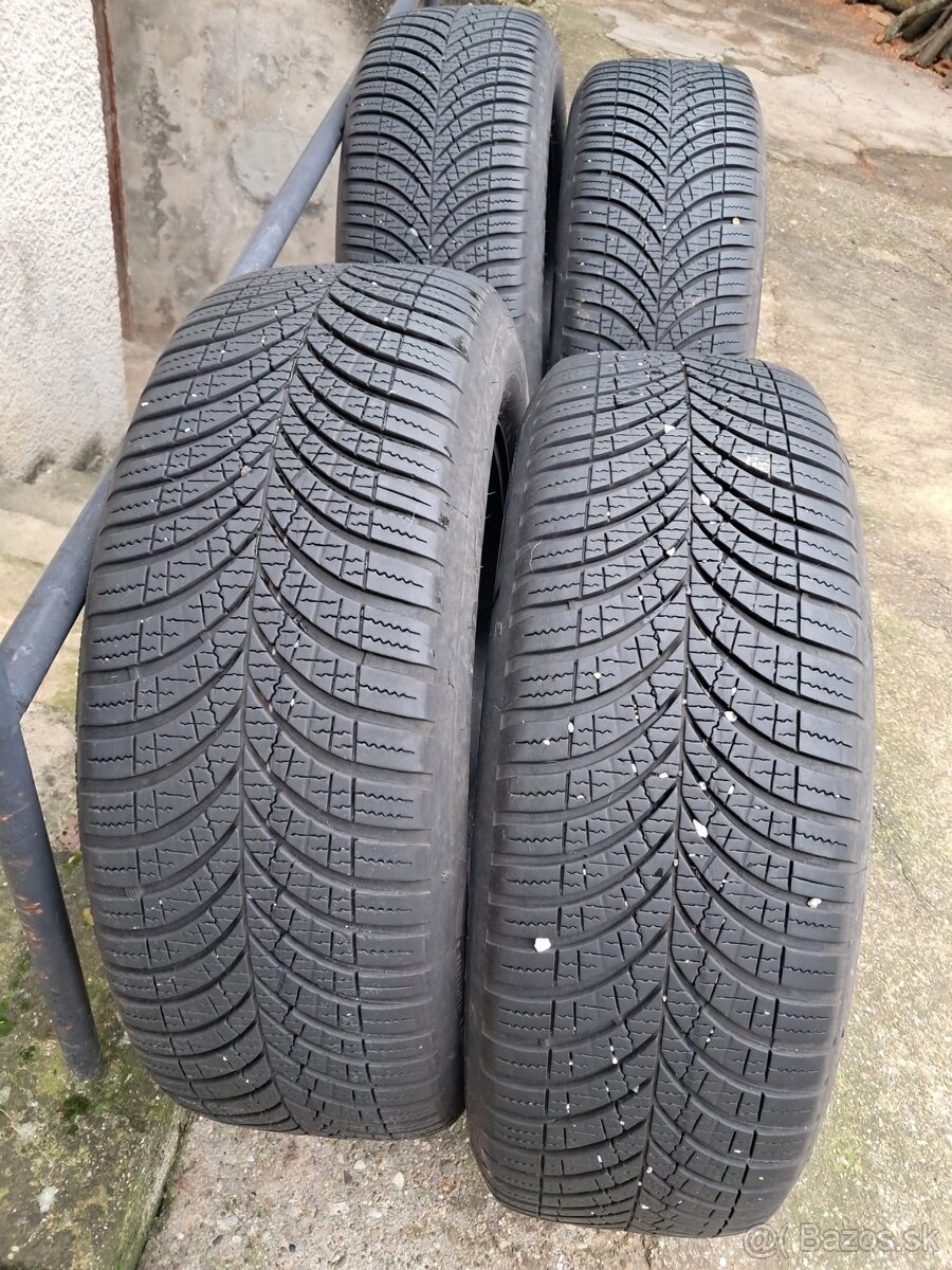 Dacia duster 4x4 nafta - 16